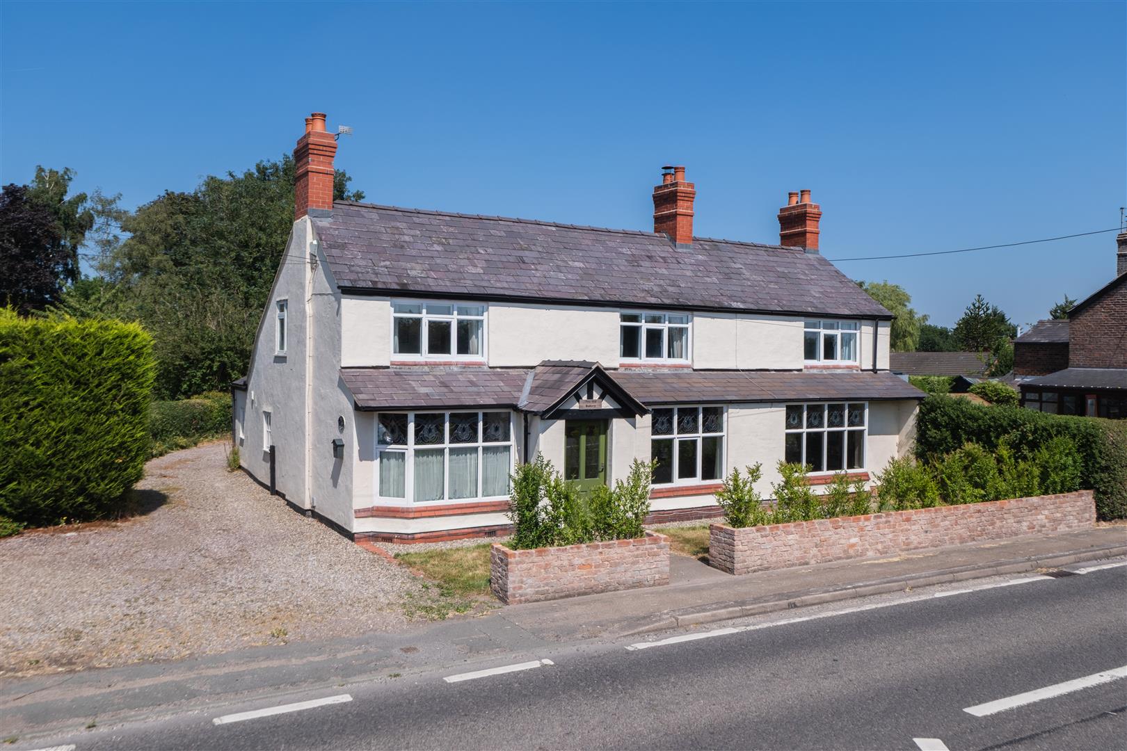 4 bedroom  Detached House for Sale in Duddon